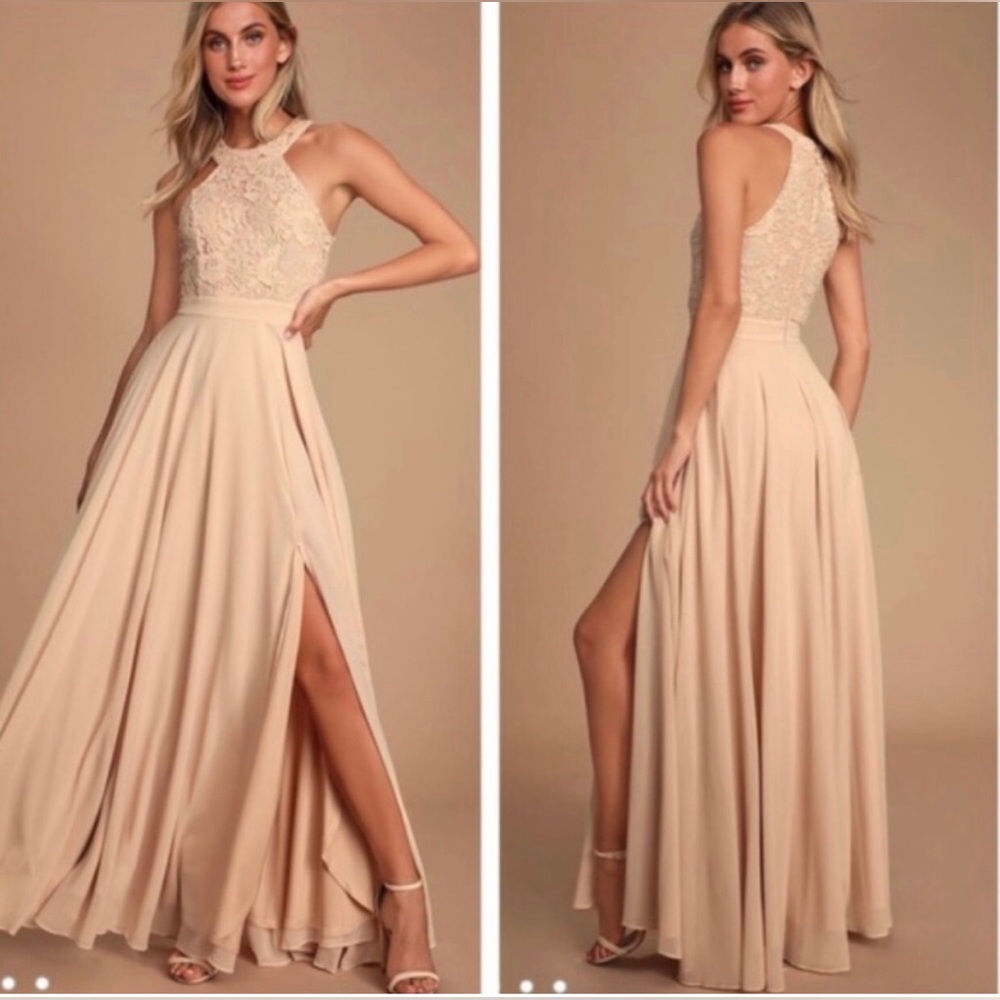 Lulu’s Picture Perfect Maxi Dress- Blush size medium